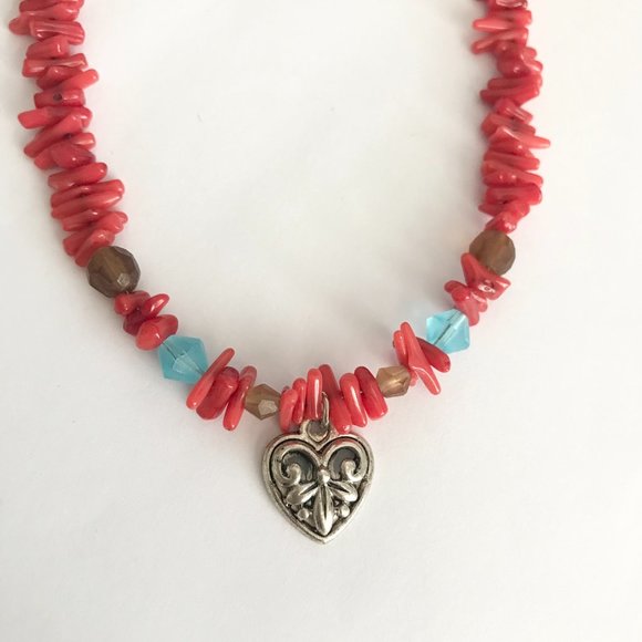 Vintage Fleur de Lis Heart Charm Necklace Choker Red Coral Saints Mardi Gras - Picture 11 of 12